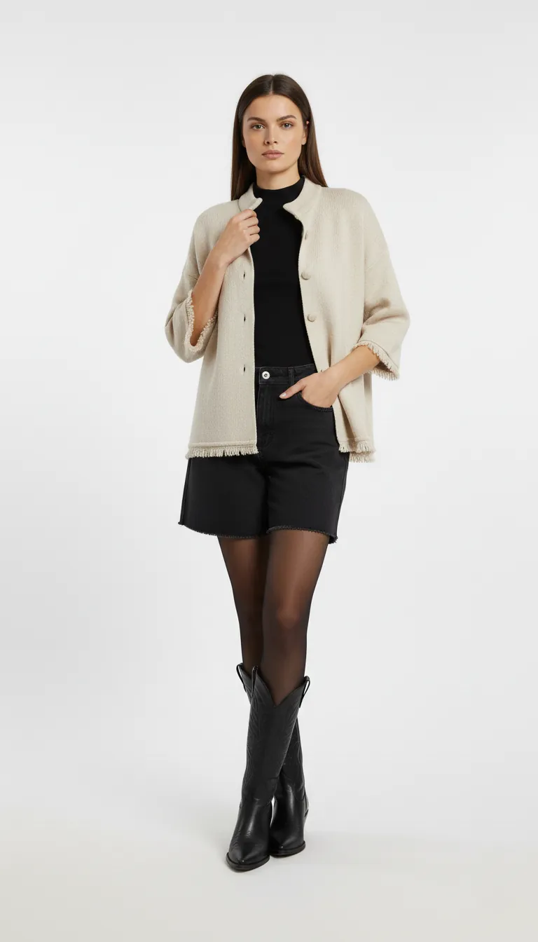 Veste en maille col officier et finition franges