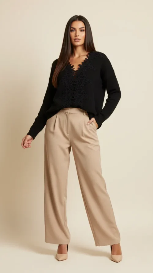 Pull noir col V dentelle guipure et maille douce