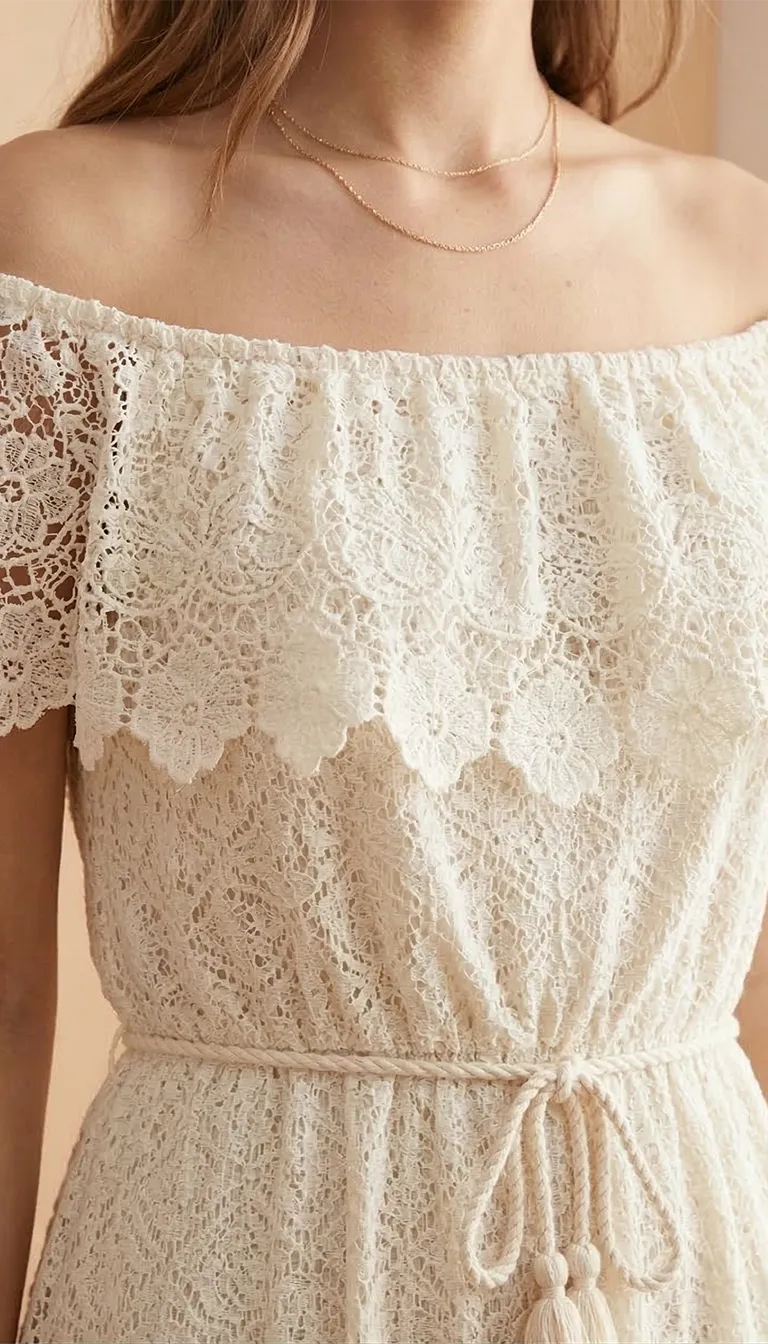 Robe Longue Bohème en Dentelle Asymétrique – Image 3